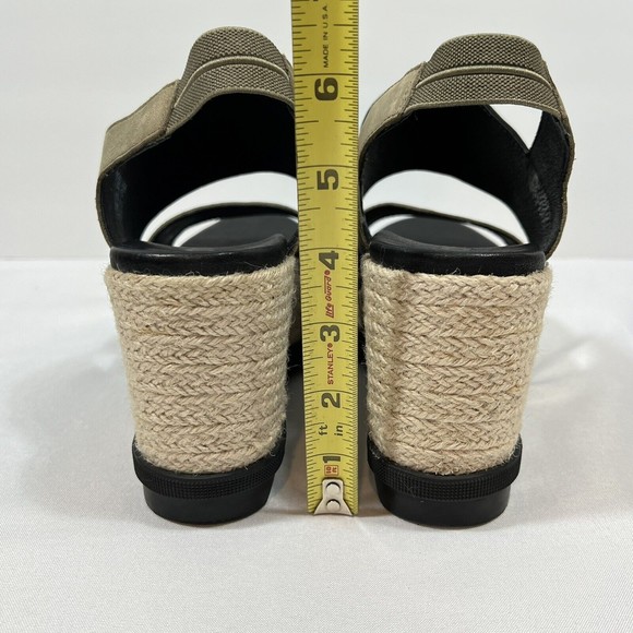 Sorel Black and Tan Wedge Sandals - Picture 8 of 10